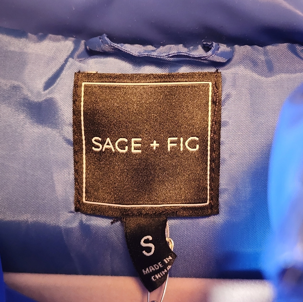 Sage & Fig Cobalt Blue Puffer Vest - Picture 5 of 10
